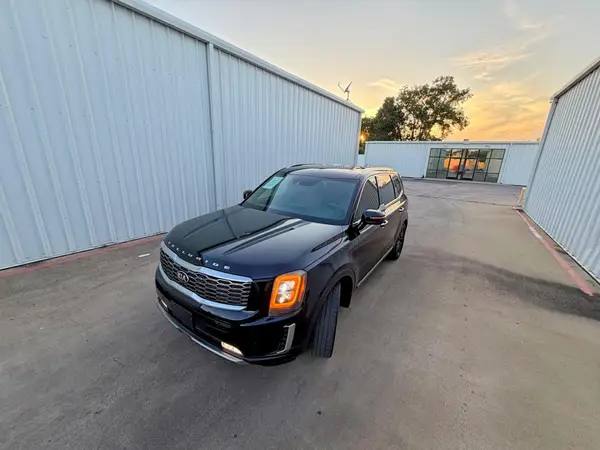 5XYP54HC5LG041065 2020 KIA TELLURIDE - Image 2