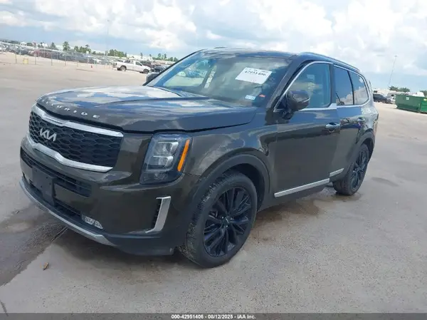 5XYP54HC6NG238863 2022 KIA TELLURIDE - Image 2