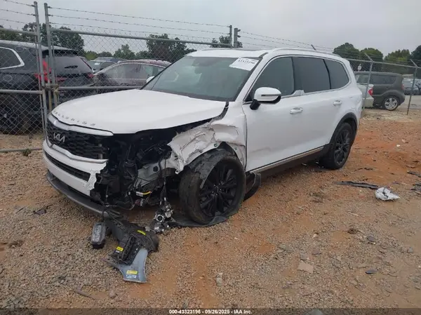 5XYP54HC6NG312976 2022 KIA TELLURIDE - Image 2