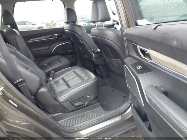 5XYP54HC8LG010912 2020 KIA TELLURIDE - Image 8