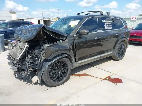 5XYP54HC8NG276014 2022 KIA TELLURIDE - Image 2