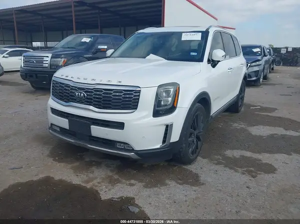 5XYP54HC9LG009946 2020 KIA TELLURIDE - Image 2