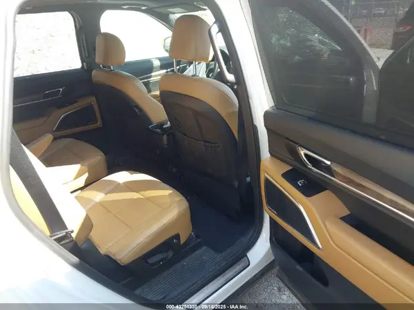 5XYP54HC9LG052831 2020 KIA TELLURIDE - Image 8
