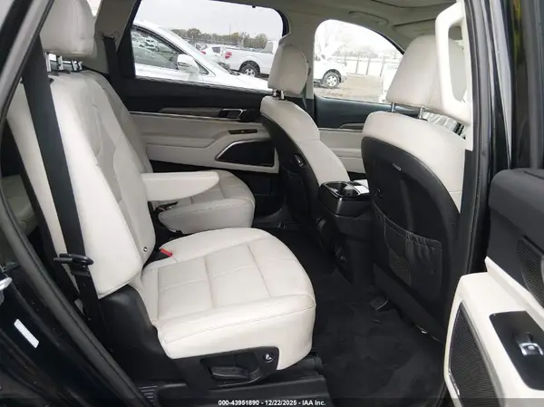 5XYP54HCXMG111273 2021 KIA TELLURIDE - Image 8