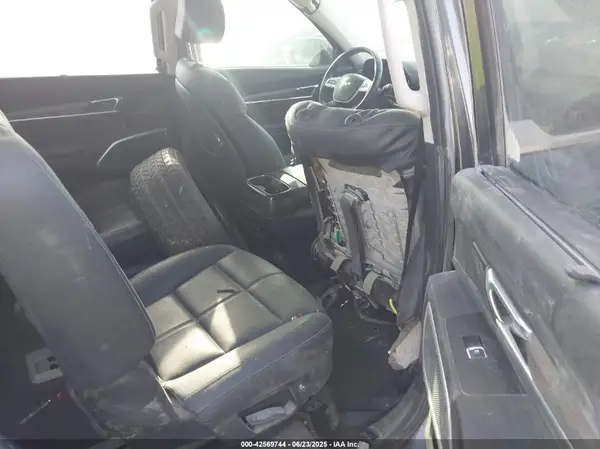 5XYP54HCXNG215831 2022 KIA TELLURIDE - Image 8