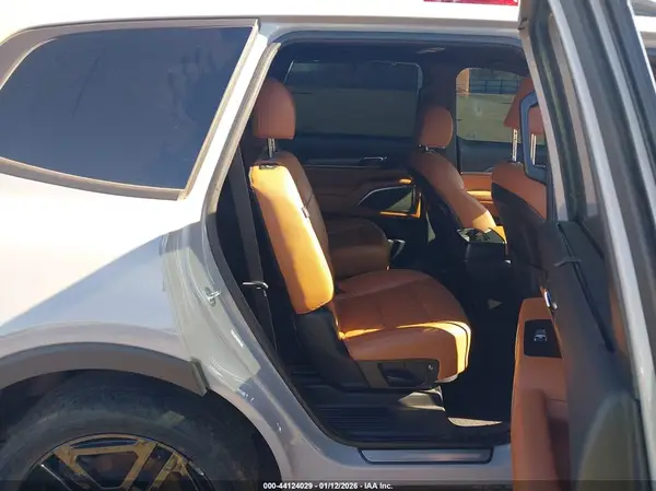 5XYP5DGC0PG368237 2023 KIA TELLURIDE - Image 8