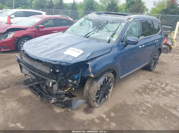 5XYP5DGC0PG403486 2023 KIA TELLURIDE - Image 2