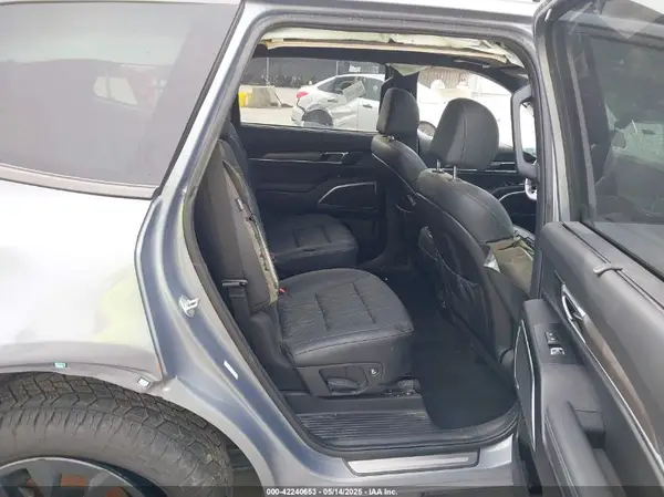 5XYP5DGC0RG469829 2024 KIA TELLURIDE - Image 8