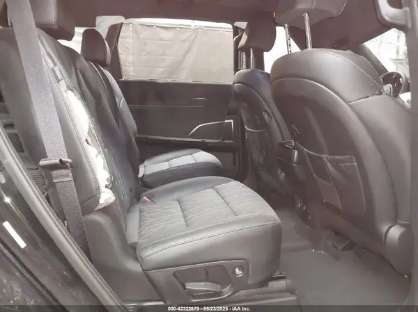 5XYP5DGC0RG561703 2024 KIA TELLURIDE - Image 8