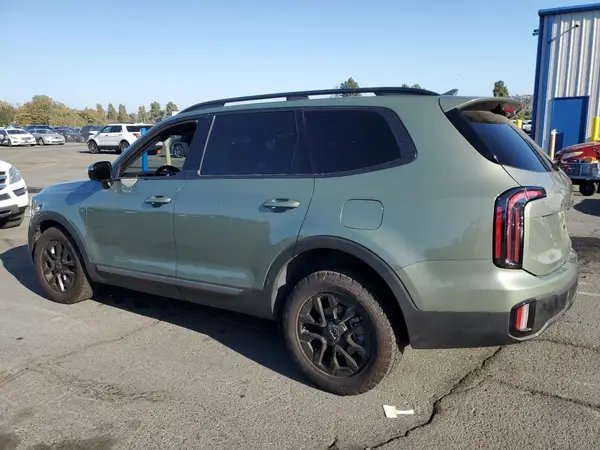 5XYP5DGC1PG395835 2023 KIA TELLURIDE - Image 2