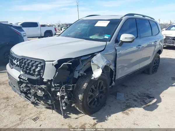 5XYP5DGC1RG470939 2024 KIA TELLURIDE - Image 2