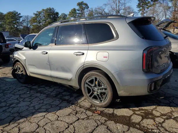 5XYP5DGC1RG541895 2024 KIA TELLURIDE - Image 2