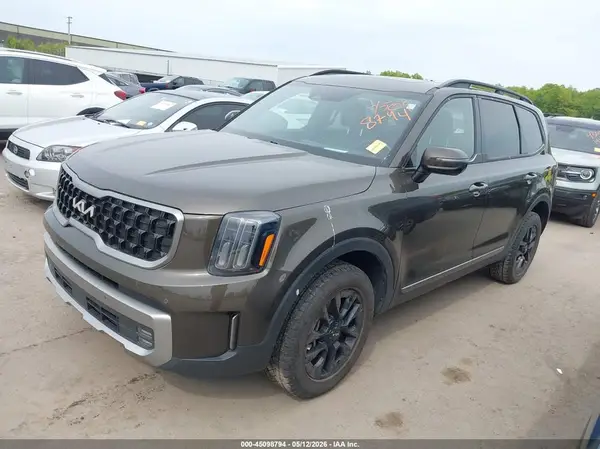 5XYP5DGC2PG329570 2023 KIA TELLURIDE - Image 2