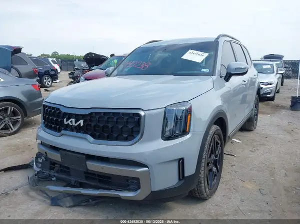 5XYP5DGC2PG374654 2023 KIA TELLURIDE - Image 2