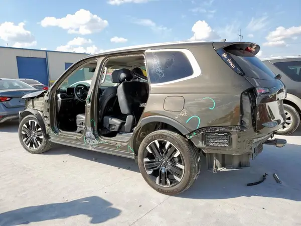 5XYP5DGC2PG392653 2023 KIA TELLURIDE - Image 2