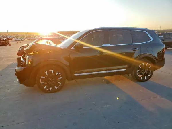 5XYP5DGC3PG323552 2023 KIA TELLURIDE - Image 1