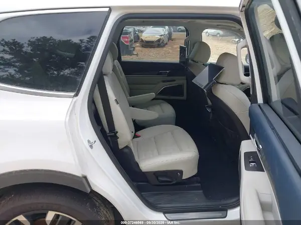 5XYP5DGC3PG349309 2023 KIA TELLURIDE - Image 8