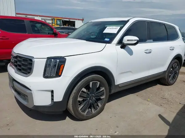 5XYP5DGC3PG365574 2023 KIA TELLURIDE - Image 2