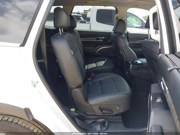 5XYP5DGC3PG365574 2023 KIA TELLURIDE - Image 8