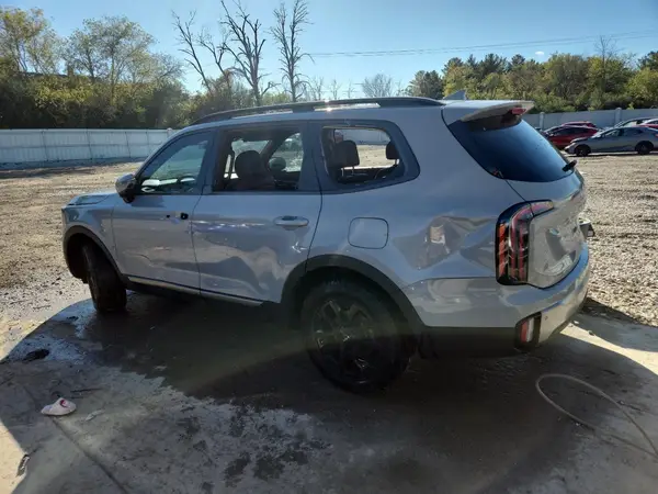 5XYP5DGC3PG376025 2023 KIA TELLURIDE - Image 2