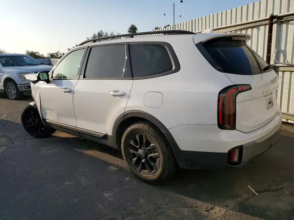 5XYP5DGC3PG404115 2023 KIA TELLURIDE - Image 2