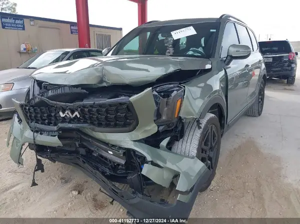 5XYP5DGC3RG439093 2024 KIA TELLURIDE - Image 2
