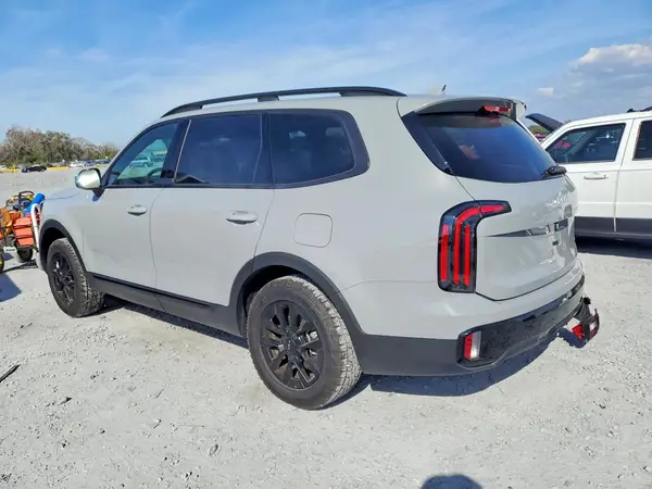 5XYP5DGC3RG509885 2024 KIA TELLURIDE - Image 2