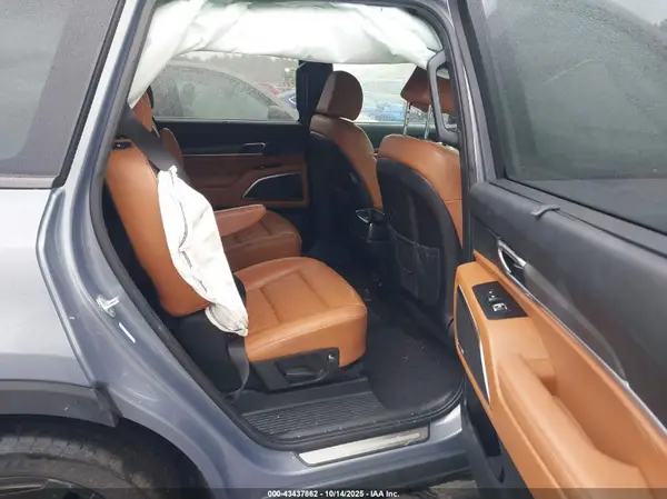2024 KIA TELLURIDE auction photo 8
