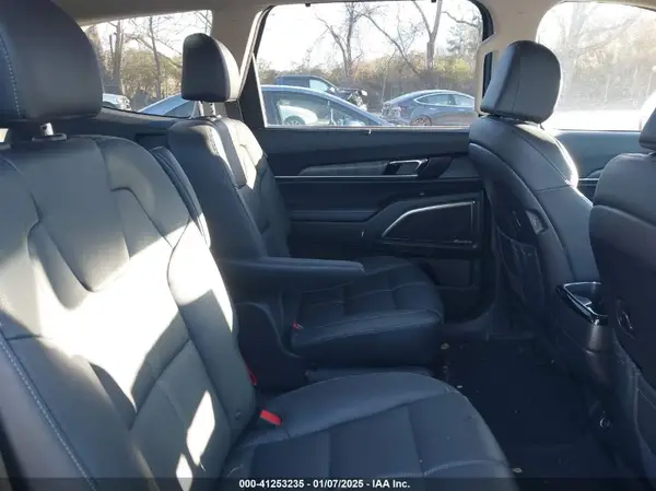 5XYP5DGC4PG338190 2023 KIA TELLURIDE - Image 8