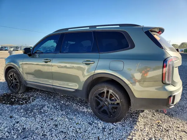 5XYP5DGC4PG396784 2023 KIA TELLURIDE - Image 2