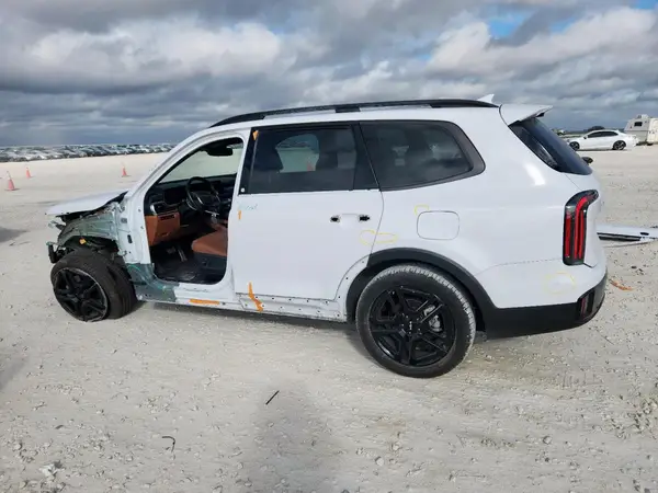 5XYP5DGC5PG376222 2023 KIA TELLURIDE - Image 2