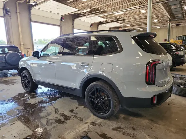 5XYP5DGC5RG508656 2024 KIA TELLURIDE - Image 2