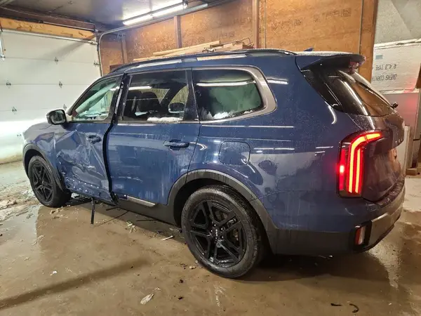 5XYP5DGC6PG358599 2023 KIA TELLURIDE - Image 2