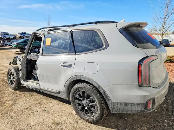 5XYP5DGC6PG376648 2023 KIA TELLURIDE - Image 2