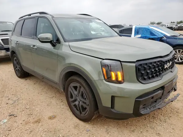 2024 KIA TELLURIDE COPART lot 57130745 auction photo 4