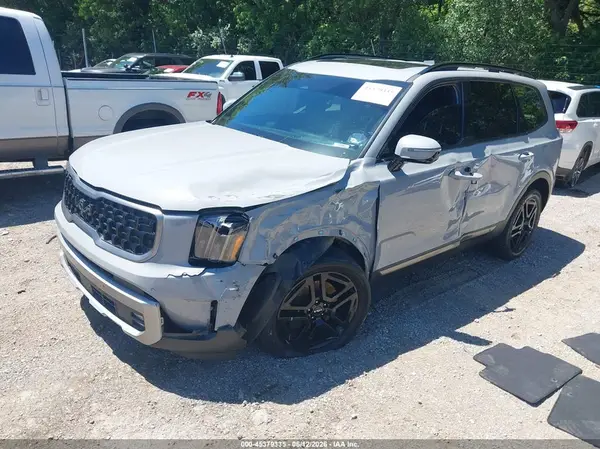 5XYP5DGC7PG322355 2023 KIA TELLURIDE - Image 2