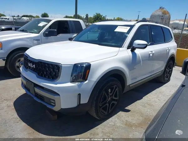 5XYP5DGC7PG389232 2023 KIA TELLURIDE - Image 2