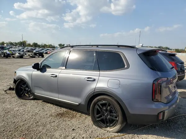 5XYP5DGC8PG372763 2023 KIA TELLURIDE - Image 2