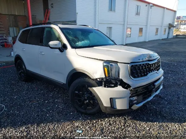 5XYP5DGC8PG376392 2023 KIA TELLURIDE - Image 1