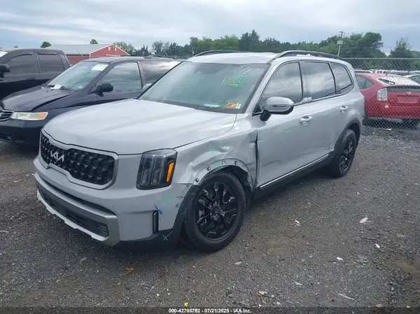 5XYP5DGC8PG385352 2023 KIA TELLURIDE - Image 2
