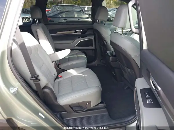 5XYP5DGC8RG459193 2024 KIA TELLURIDE - Image 8