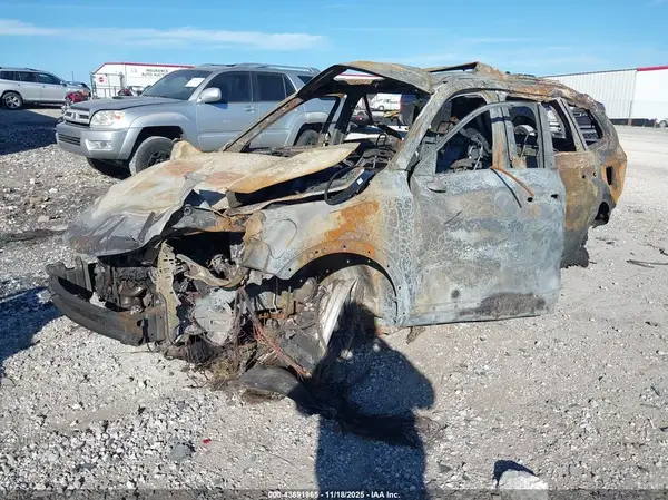 5XYP5DGC9PG354868 2023 KIA TELLURIDE - Image 2