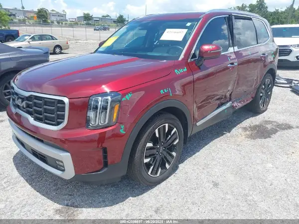 5XYP5DGC9PG384453 2023 KIA TELLURIDE - Image 2