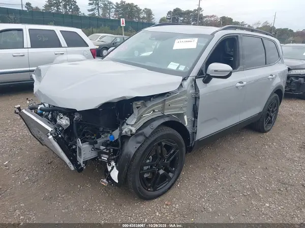 5XYP5DGC9SG693476 2025 KIA TELLURIDE - Image 2