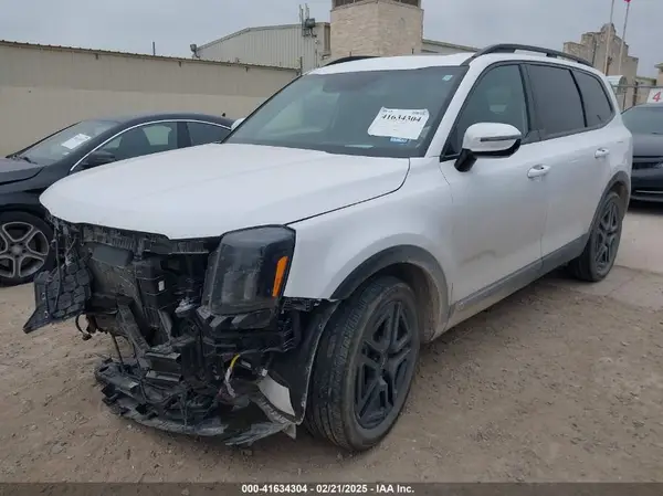 5XYP5DGCXRG490882 2024 KIA TELLURIDE - Image 2