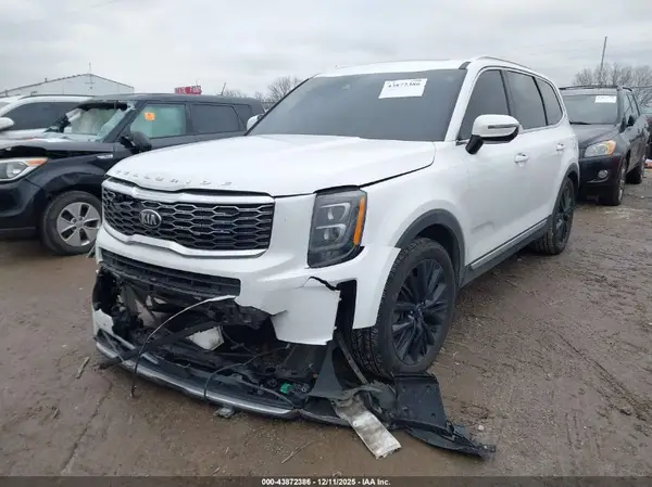 5XYP5DHC0LG082932 2020 KIA TELLURIDE - Image 2