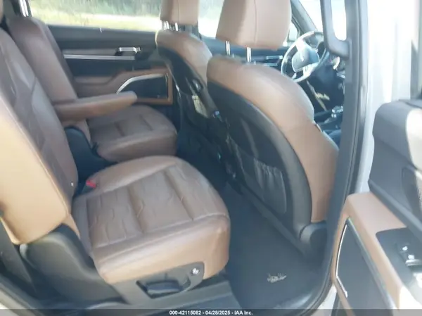 5XYP5DHC0NG212114 2022 KIA TELLURIDE - Image 8