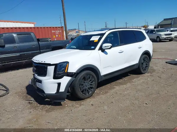 5XYP5DHC0NG275634 2022 KIA TELLURIDE - Image 2