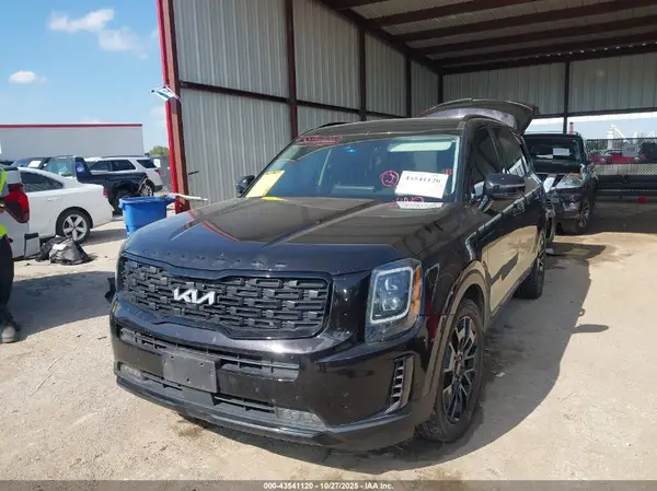 5XYP5DHC0NG283555 2022 KIA TELLURIDE - Image 2