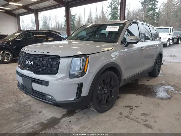 5XYP5DHC0NG299187 2022 KIA TELLURIDE - Image 2